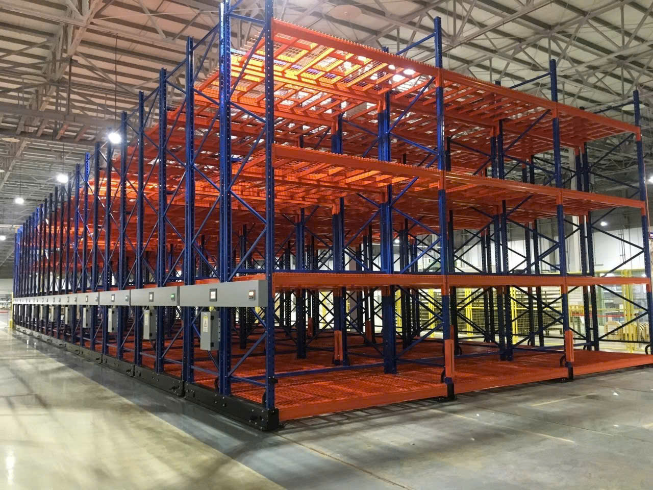 thanh ly ke pallet